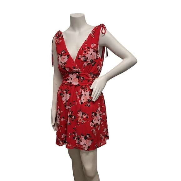 NWT Red Floral Dress Junior's by Speechless - Picture 7 of 9